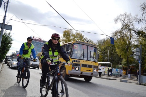 Безопасная езда по проезжей части – в руках самого велосипедиста