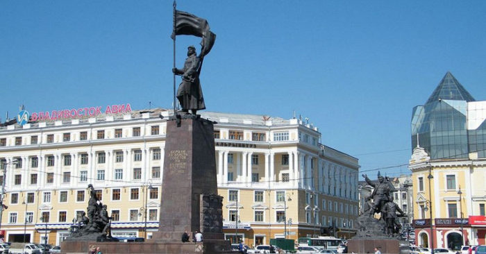 Площадь Борцов
