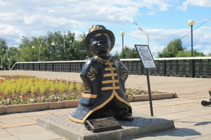 Памятник Ижику – талисману Ижевска