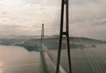 Прокуратура Приморья отреагировала на «ледяные» проблемы Русского моста