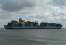 Maersk играет с ящиками в Приморье