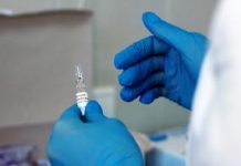 К вакцинации в Приморье подключаются частные клиники