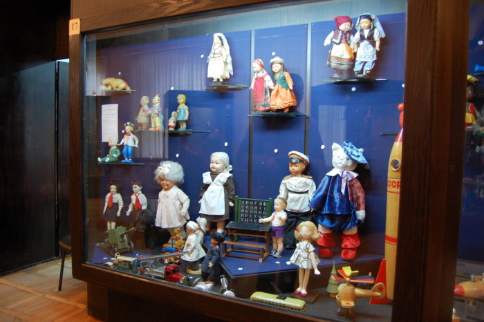 Художественно-педагогический музей игрушки