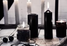 Для чего используют черные свечи