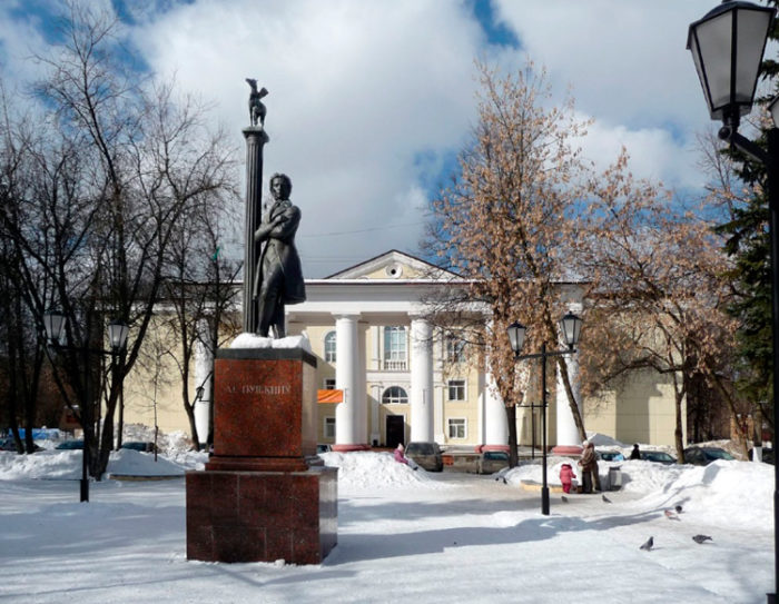 Памятники в городе Щелково