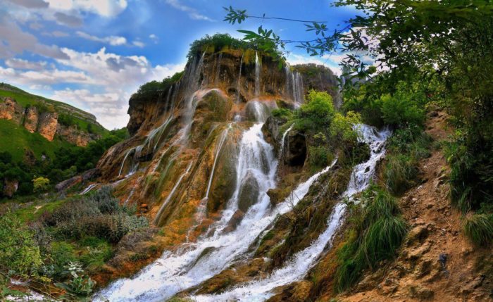 водопады Гедмишх или Царские водопады